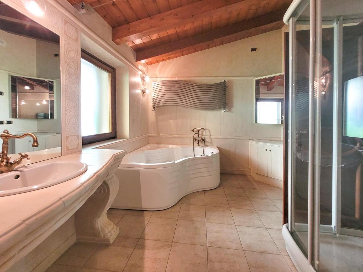Villa Fior Di Loto Limone sul Garda Extérieur photo